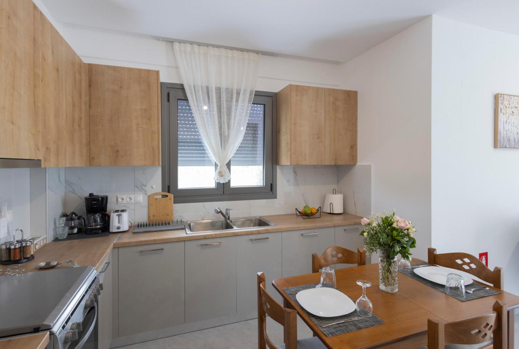 The Skyline Escape Apartment Ираклио Екстериор снимка