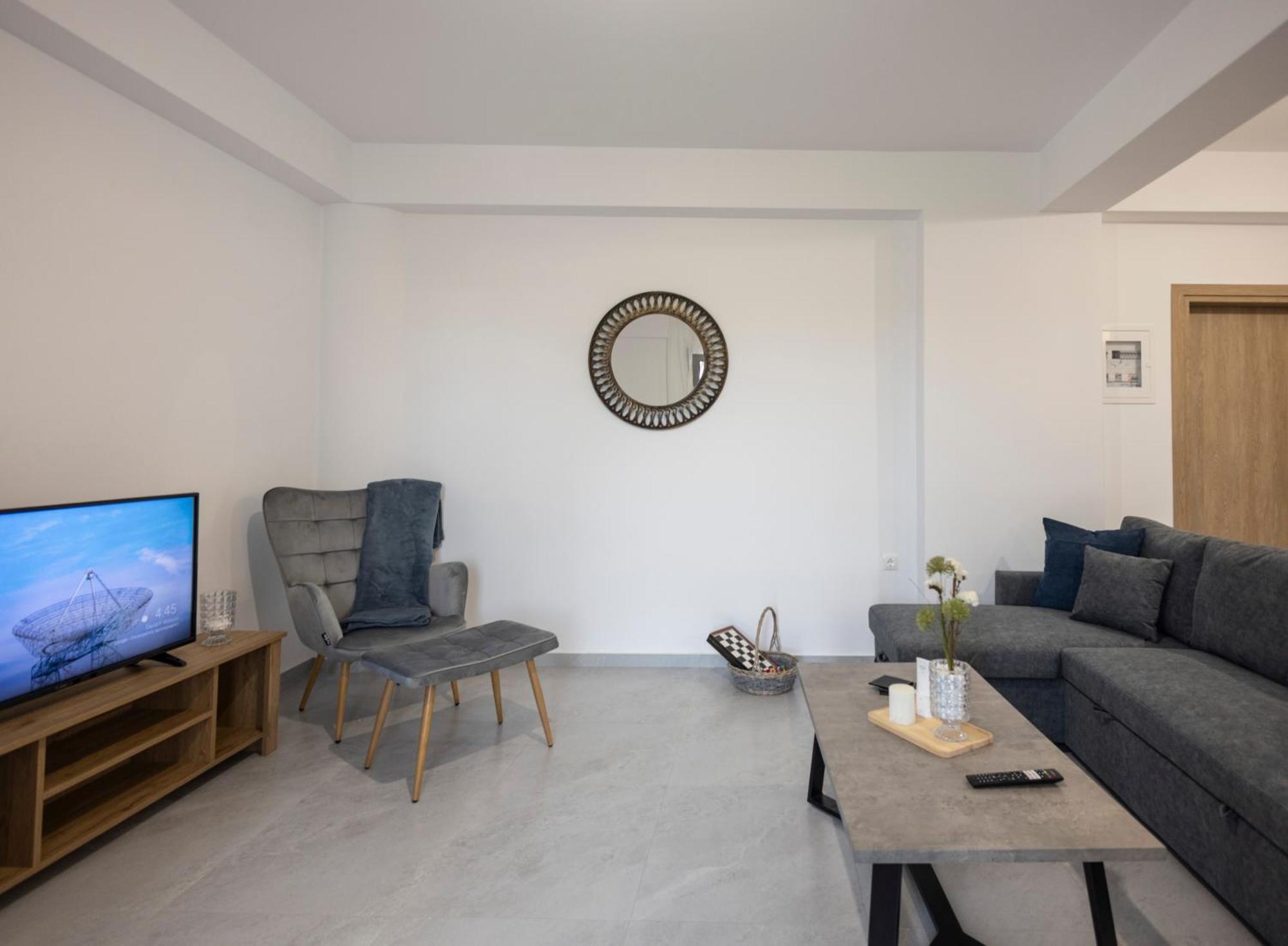 The Skyline Escape Apartment Ираклио Екстериор снимка