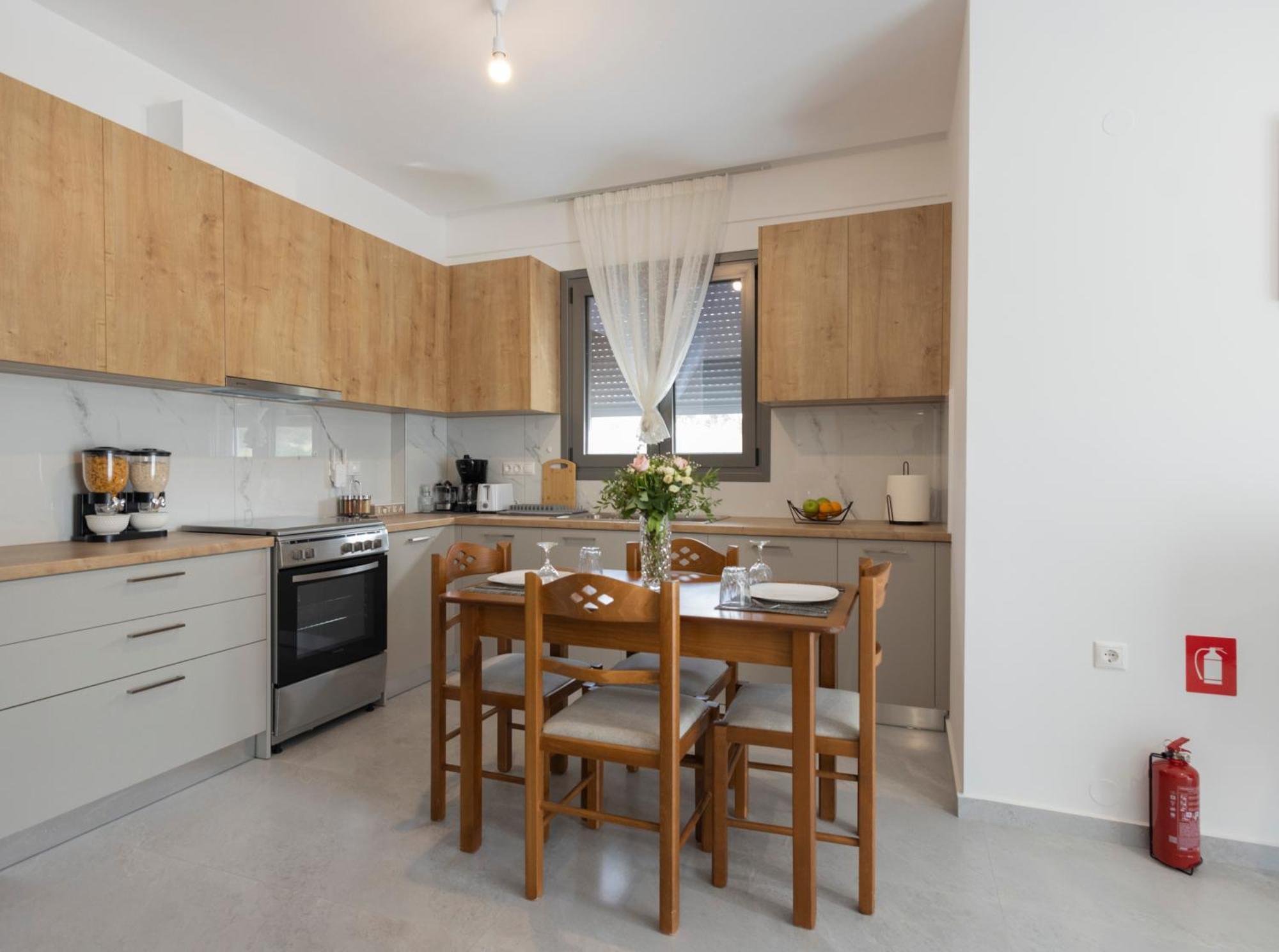 The Skyline Escape Apartment Ираклио Екстериор снимка
