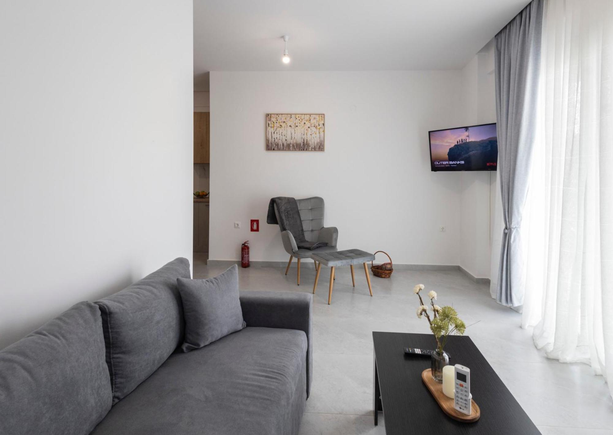 The Skyline Escape Apartment Ираклио Екстериор снимка